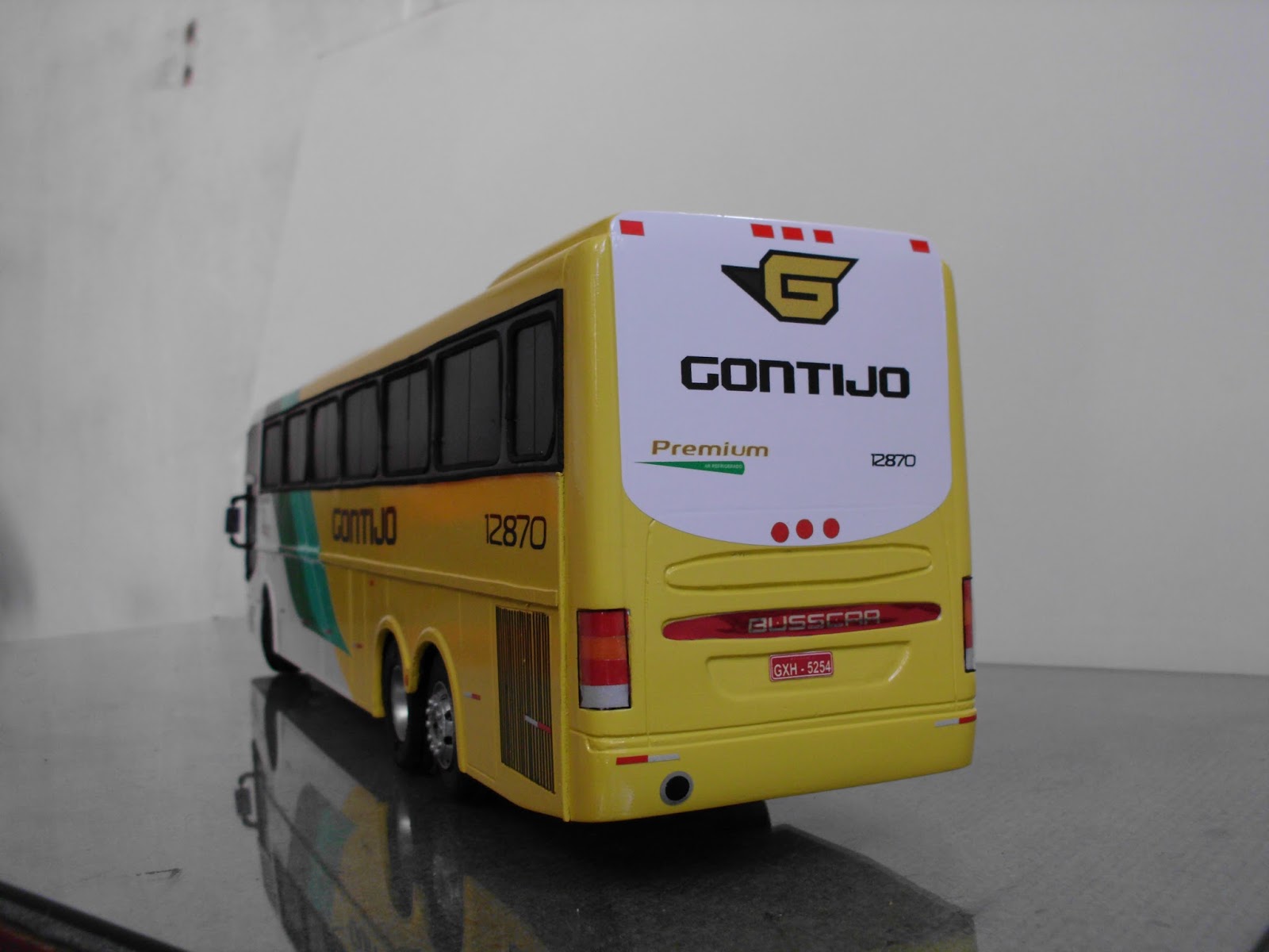 How to get to AeC in Juazeiro Do Norte by Bus?