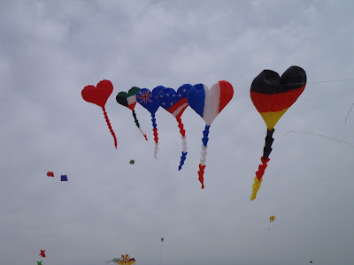 Kites In Line