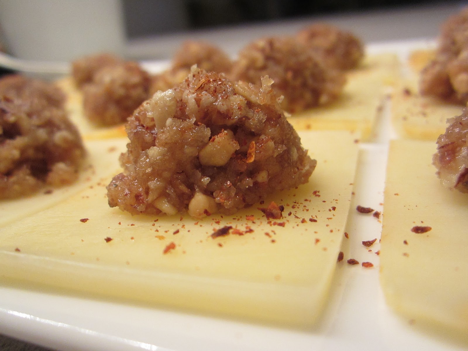 Effortnesslessly Cheese and Anchovy Appetizer