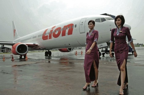 Haruskah Kita Terus Menjadi Korban Lion Air Haruskah Kita Terus Menjadi Korban Lion Air