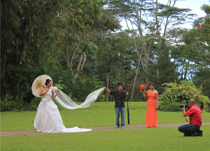 Life Spender Bestmanning A Garden Wedding Wacky Pose Lame Excuse Of The Uglies To Get Even With Cute Ones