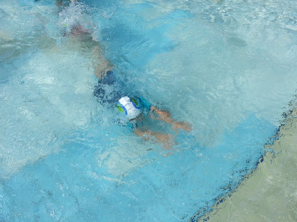 Swimming lessons 896B