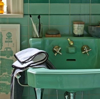 Cuartos de baño vintage: verde que te quiero verde. | Pompas de Ideas