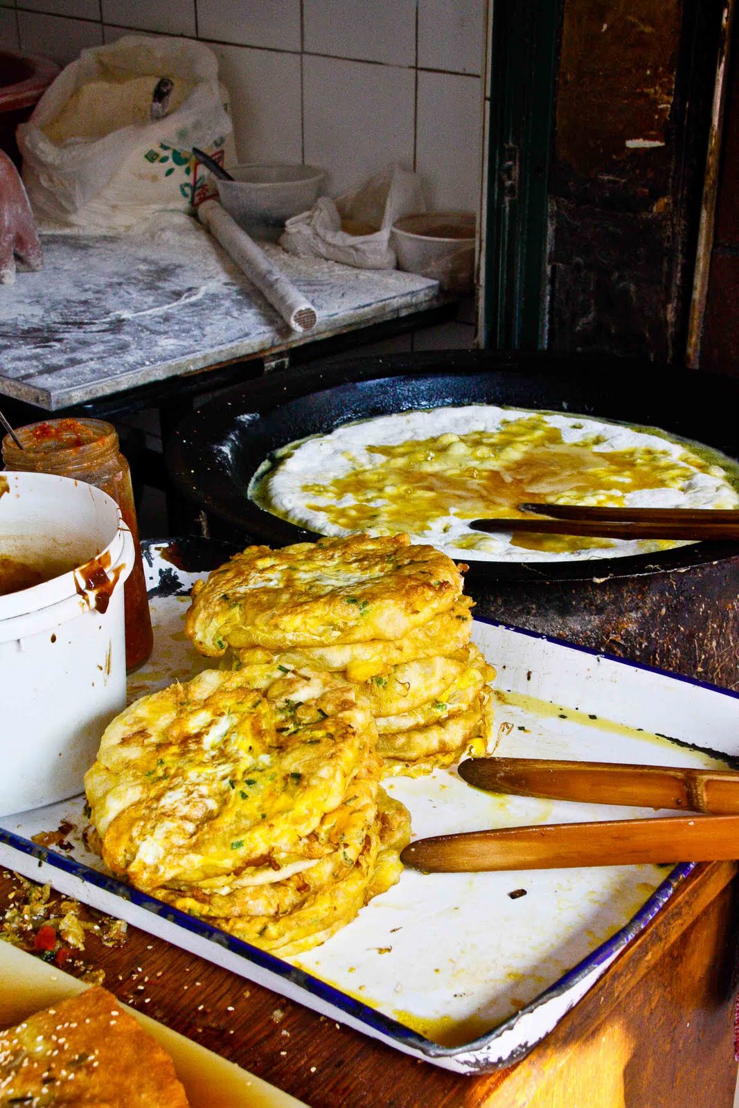 Life on Nanchang Lu Street Food Breakfast Extravaganza!