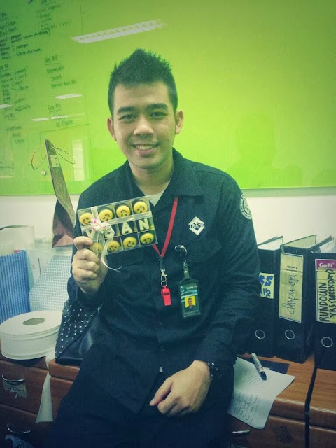 Diposkan oleh Azzam Alfa di 08.51 Diposkan oleh Azzam Alfa di 08.51