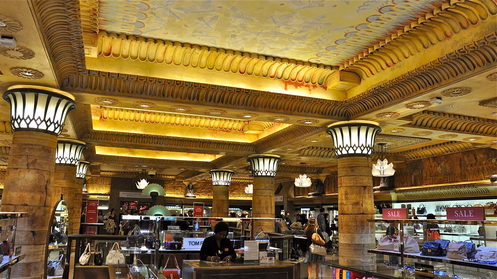Harrods "el templo" del shopping londinense : El LoBo BoBo,... un blog