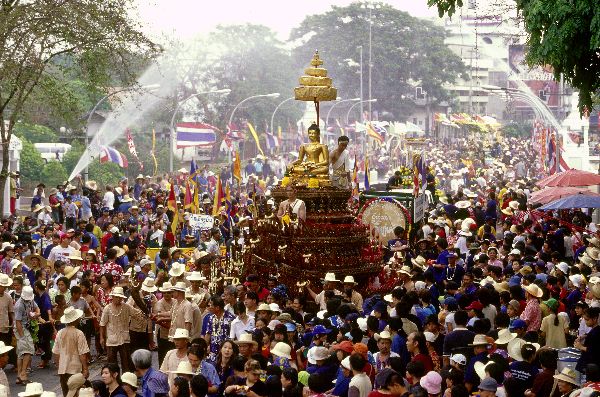 Thailand 2014 Public Holidays &amp; Festivals Calendar | Budget Condos for Rent in Phuket, Pattaya