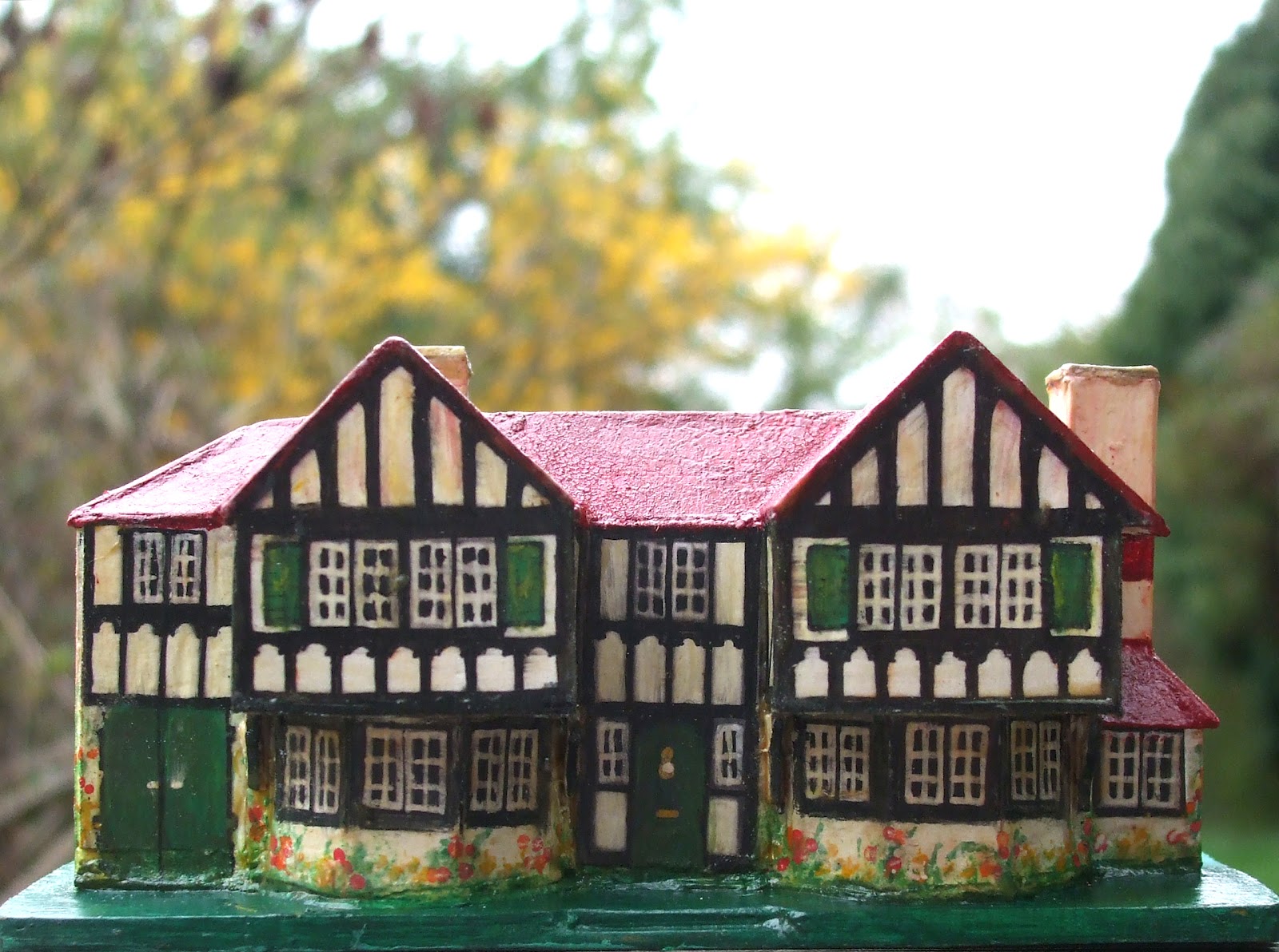 triang stockbroker dolls house