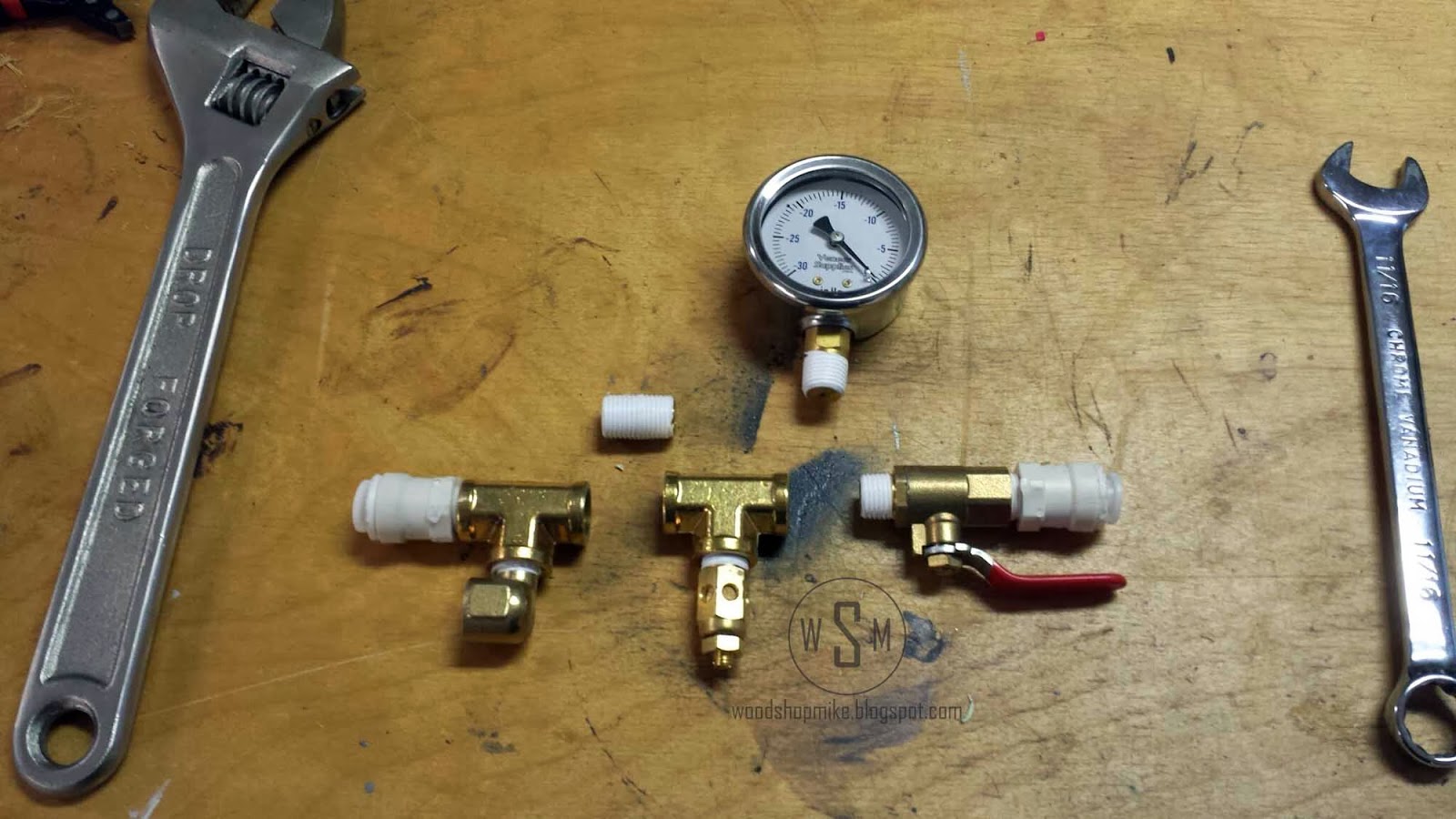 Vacuum Adapter for Your Lathe Wood Shop Mike