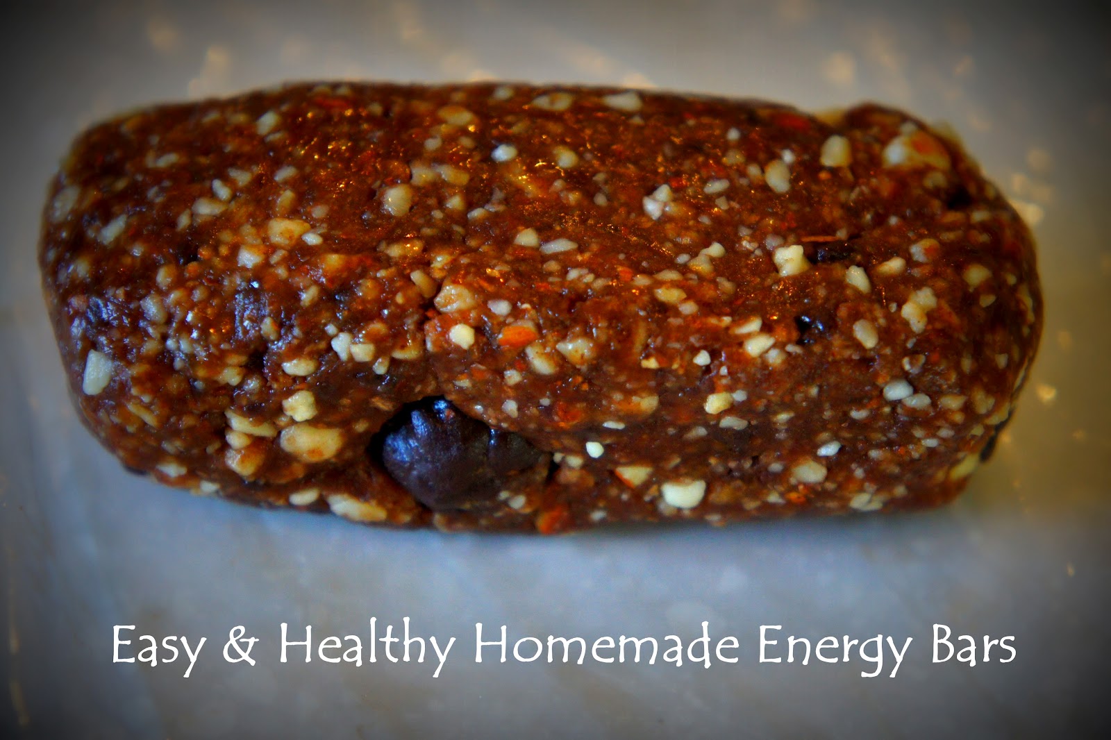 The Happy Runner Homemade larabartype energy bars.