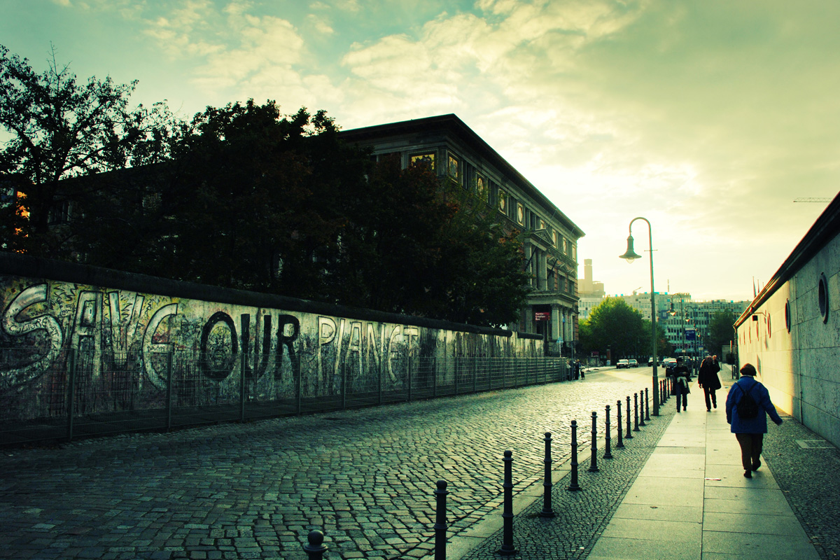 Berlin Wall Indiano Art Graffiti Photos Indiano Berliner Mauer