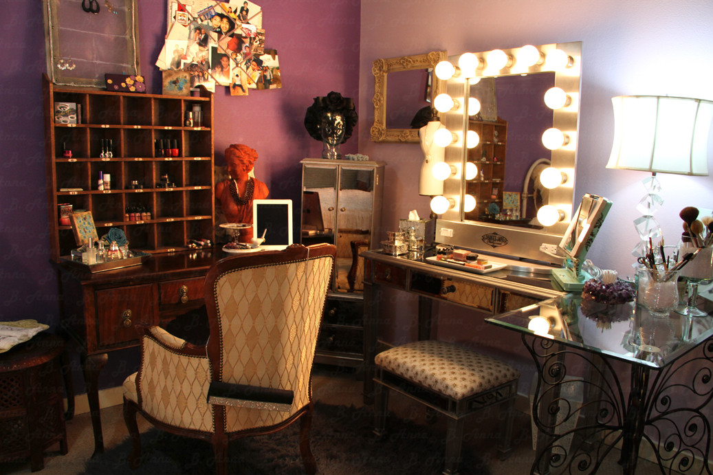 The Experience of Joy Broadway lighted mirror on Hayworth Vanity