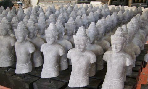 Proses pembuatan patung dengan teknik cetak maka bahan yang bisa digunakan adalah