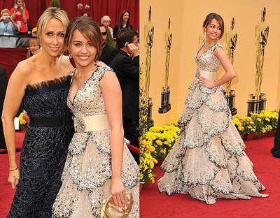 Oscar Award Dresses