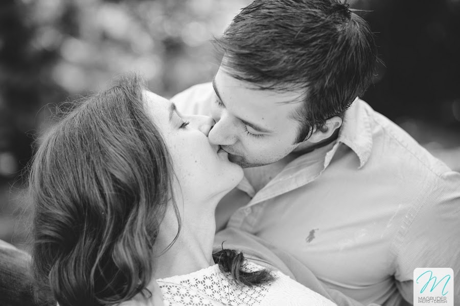 The Camp's Pregnancy Announcement {knoxville pregnancy announcement