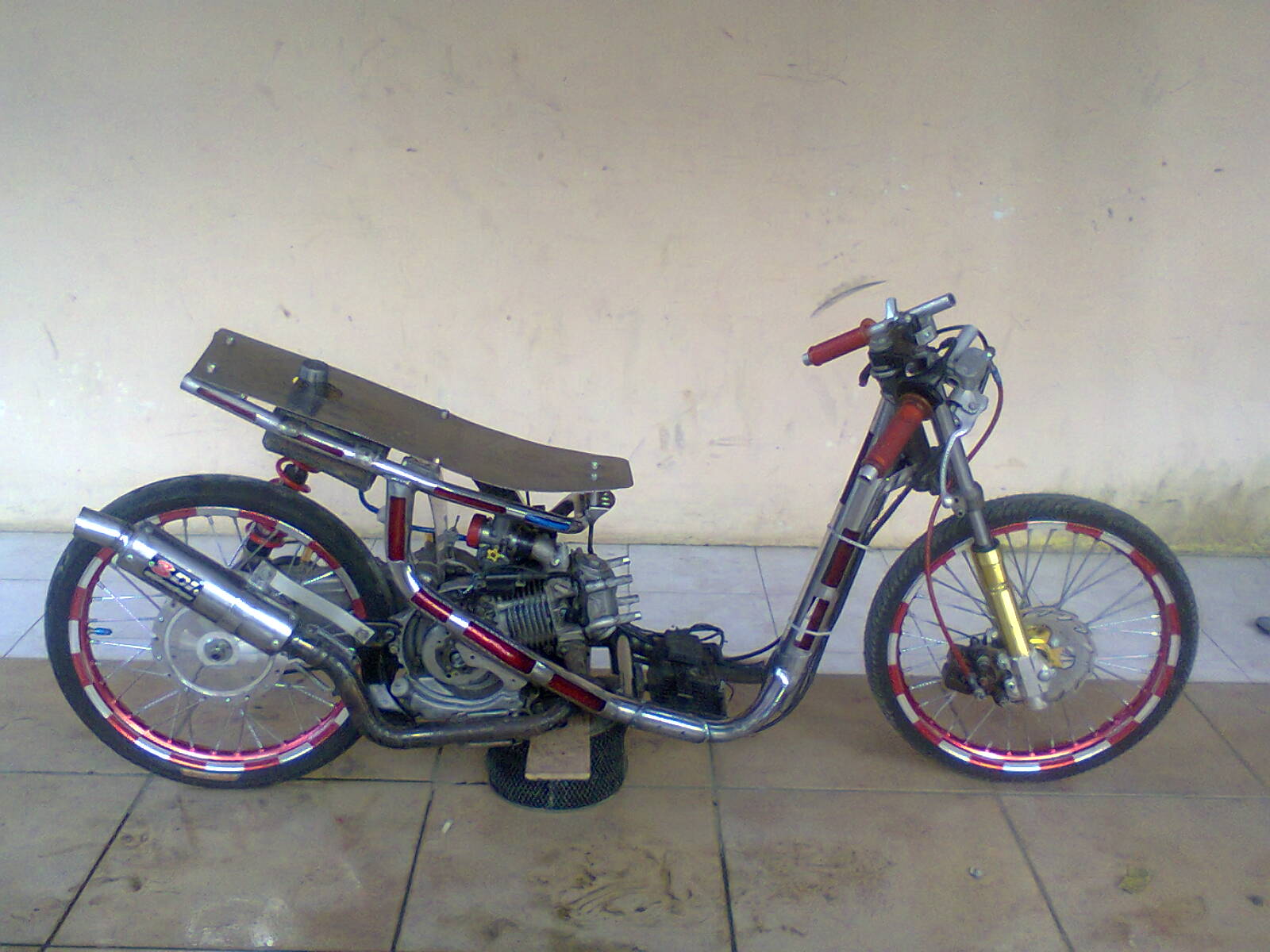 Koleksi Gambar Motor Drag Racing Bike Edition Terlengkap Kinyis