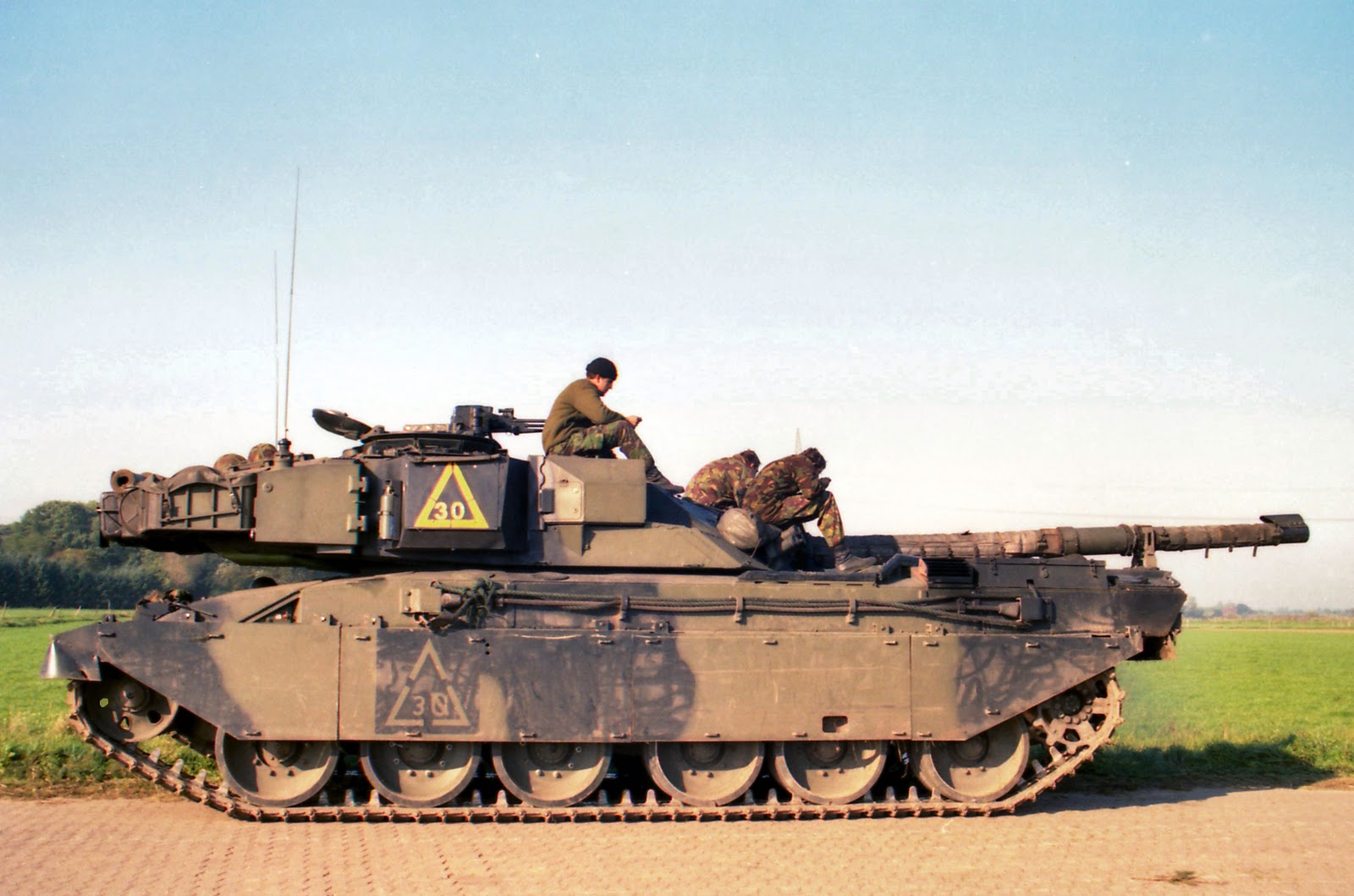 1/72 revell 03183 challenger 1 british main battle tank 1/72 revell 03183 challenger 1 british main battle tank