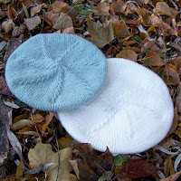 La Parisienne Beret - Petite and Slouchy Versions La Parisienne Beret - Petite and Slouchy Versions