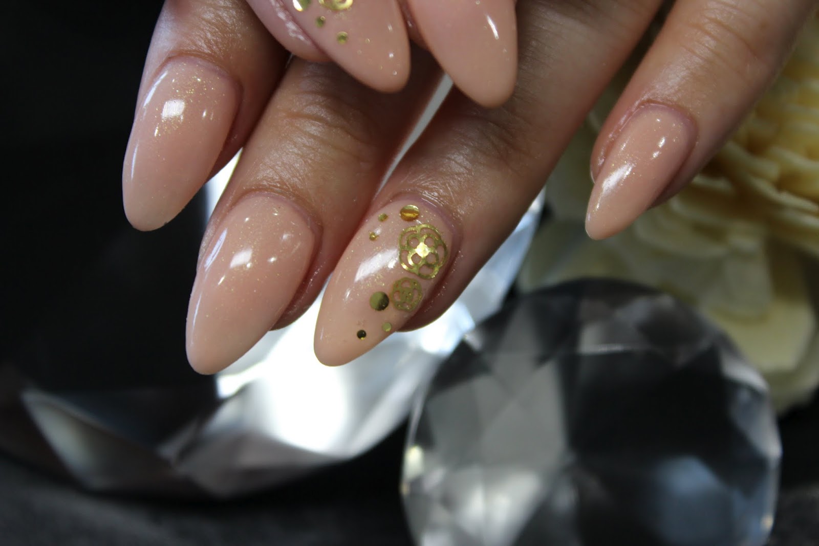 ネイルサロン Nail Salon Chou Chou ヌーディーカメリアネイル