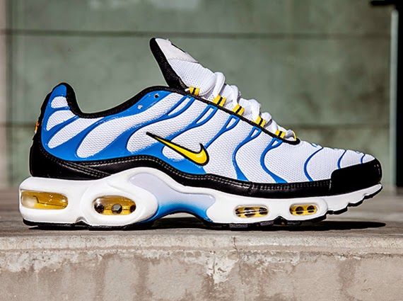 EffortlesslyFly Kicks Clothes Photos FLY SH*T!: Nike EffortlesslyFly Kicks Clothes Photos FLY SH*T!: Nike