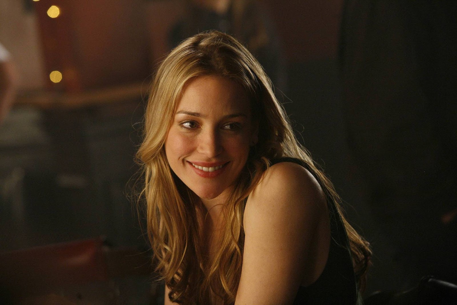 Piper Perabo Photos Tv Series Posters and Cast