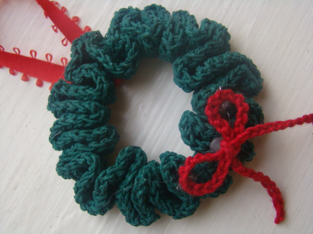 Christmas Crafts Crocheted Holiday Wreath, Thread Tree Ornaments