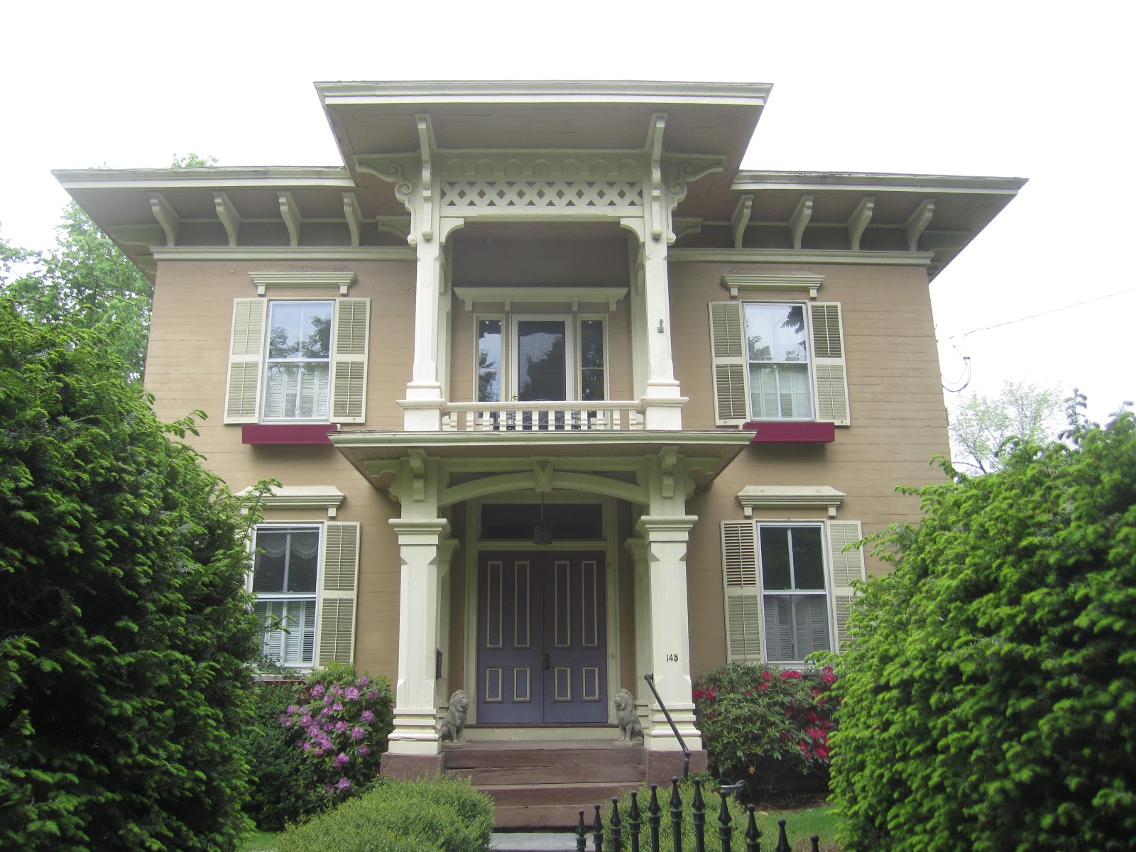 Loomis House Prices at Ruby Bowling blog