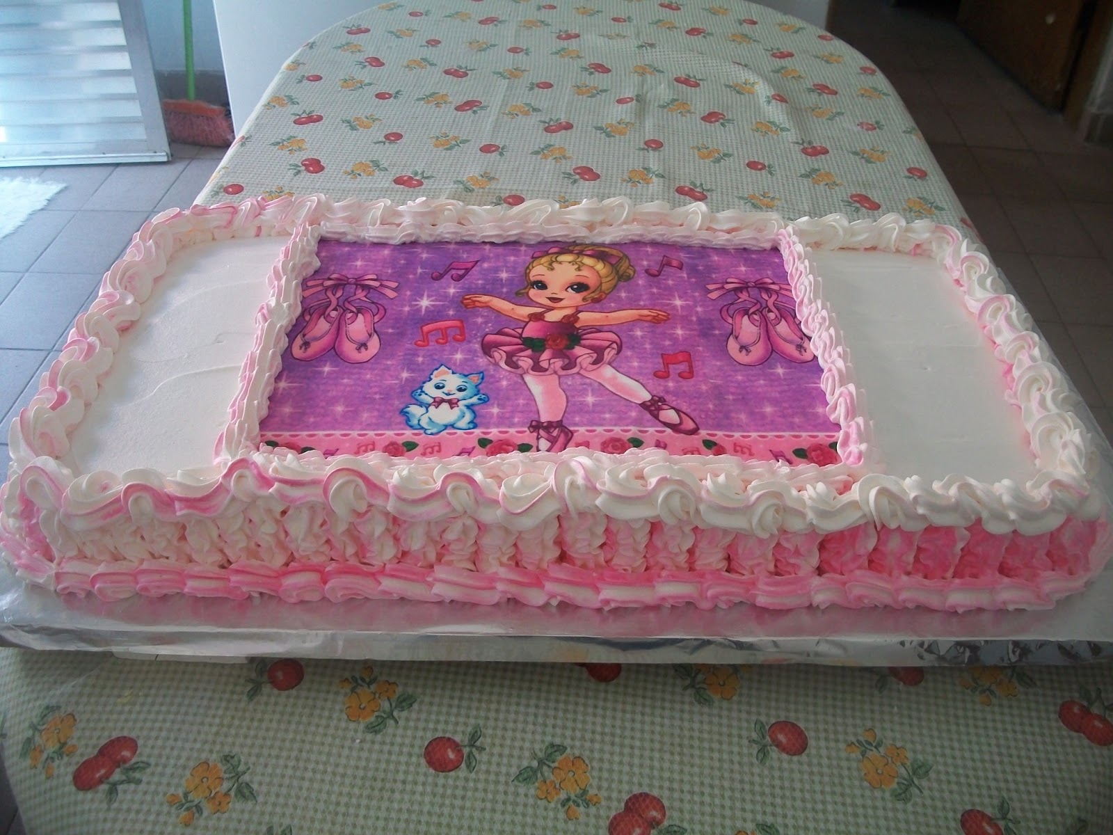 Emily Dorane Cake Designer: Bolo de Chantilly tema Bailarina