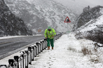 >Parts of Highland Scotland & N Pennines Of England Waken To Snow