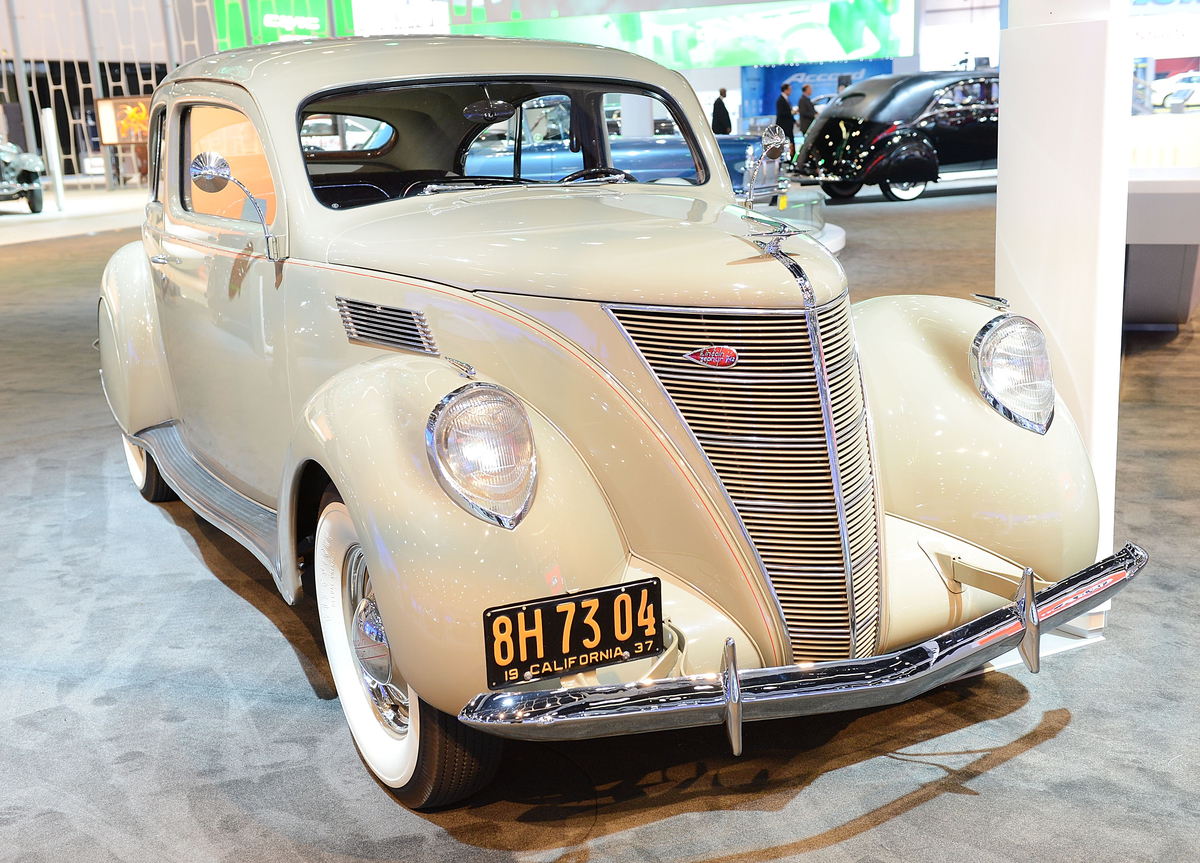 [Actualité] La Collection  - Page 7 1937+Lincoln+Zephyr+Coupe+Sedan