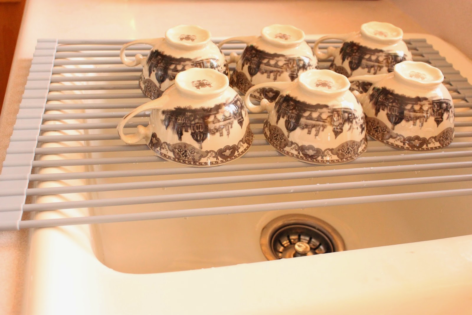 "Isabelle Thornton" Le Chateau des Fleurs Bed Bath & Beyond OvertheSink RollUp Drying Rack