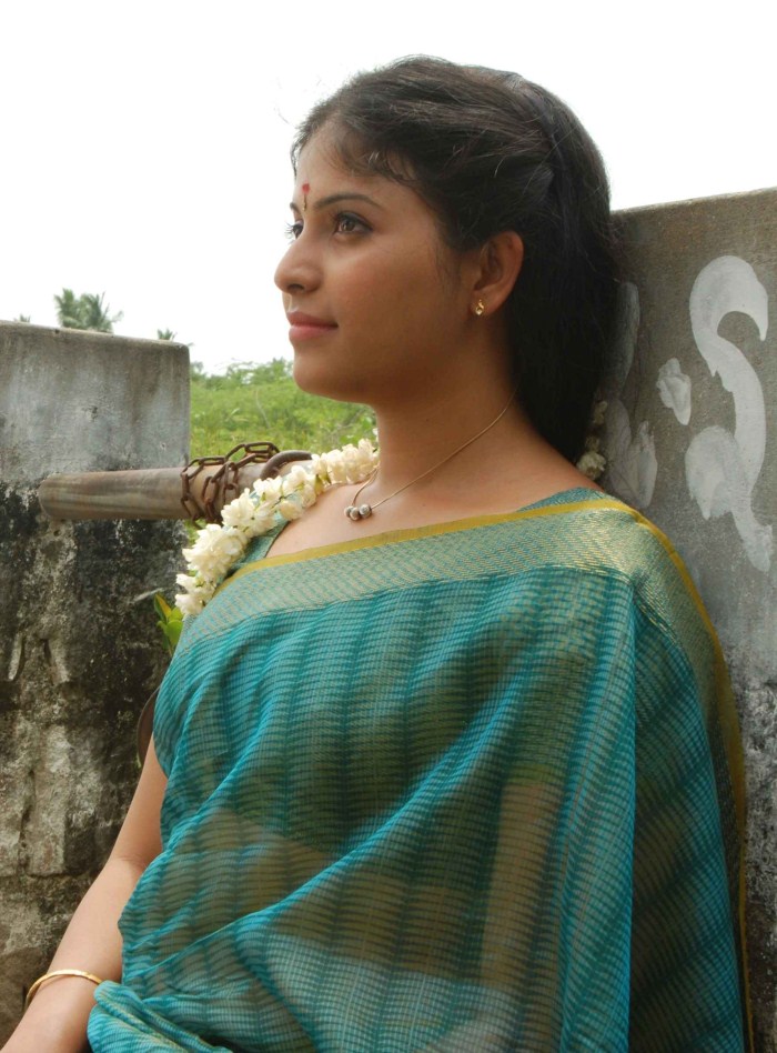 Tamil actress ranjitha