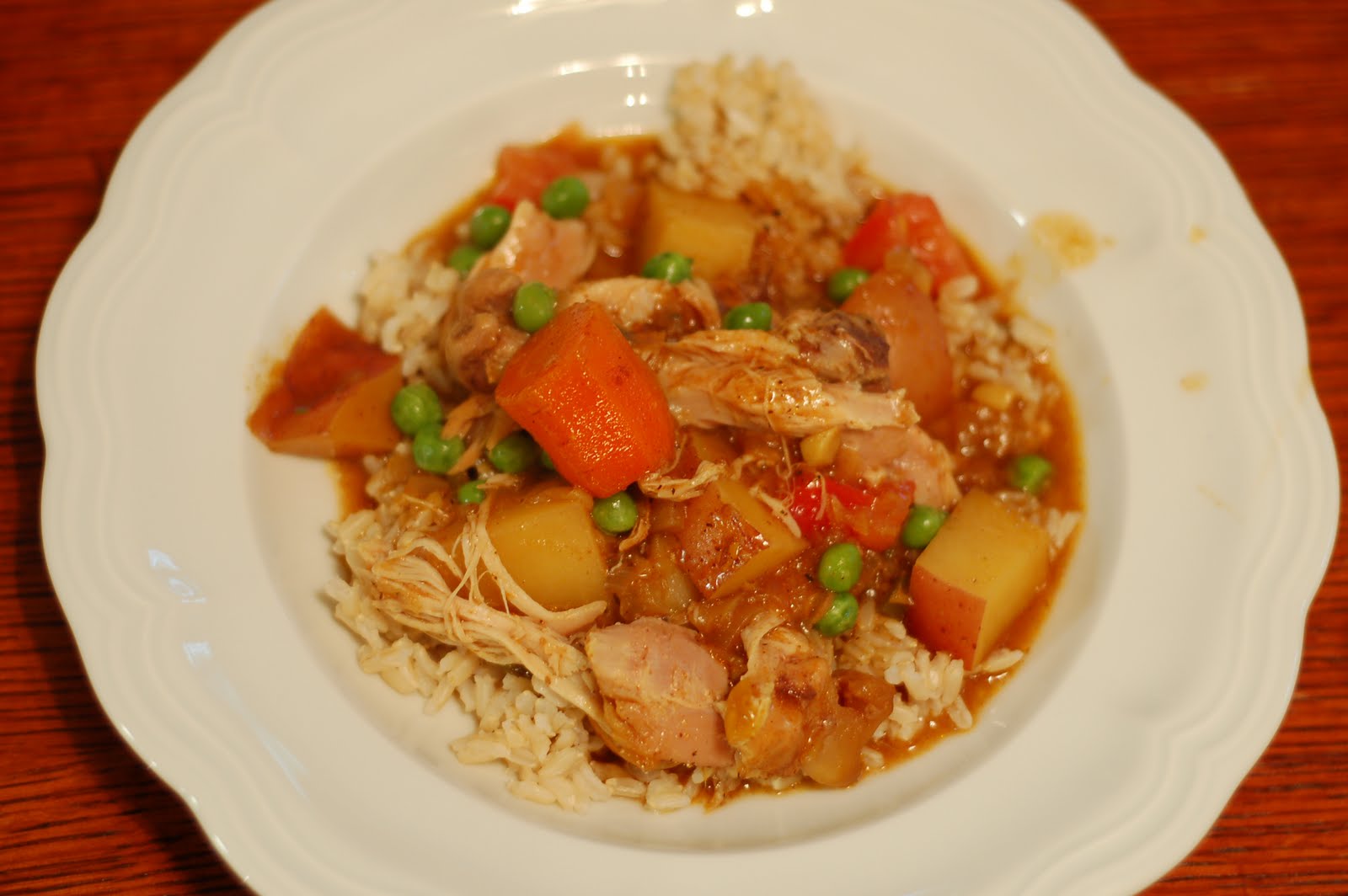 SlowCooker Curried Chicken with Potatoes, Carrots and Peas lb's good spoon