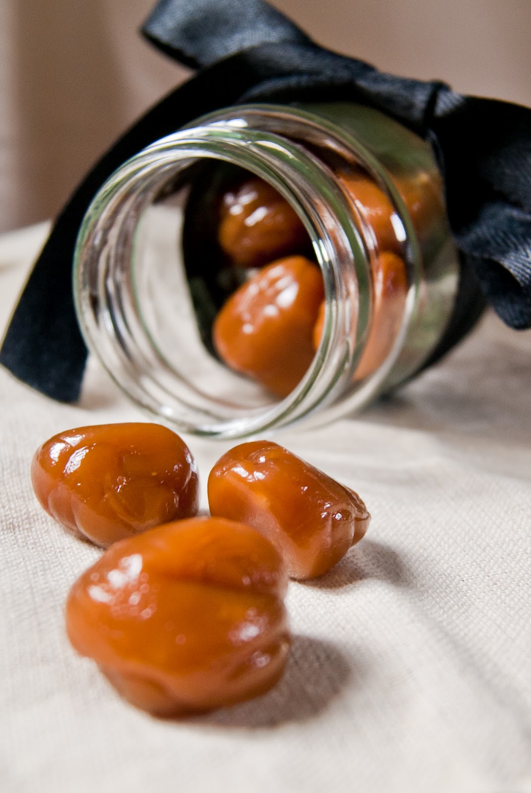 Kitchen Historic Honey Balls (1911)