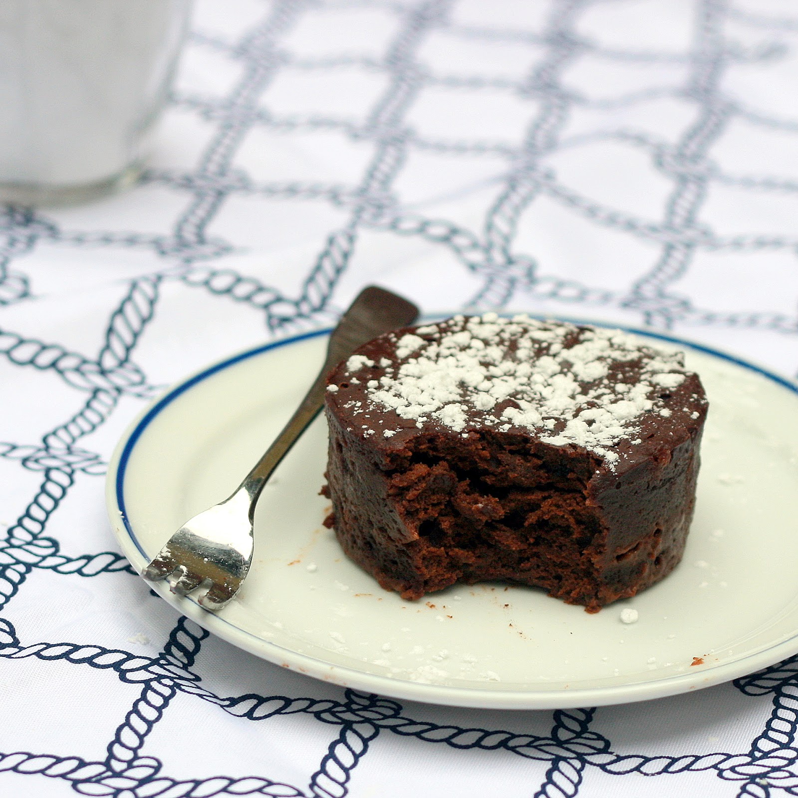 Mix it Up Single Serving Mocha Fudge Cake