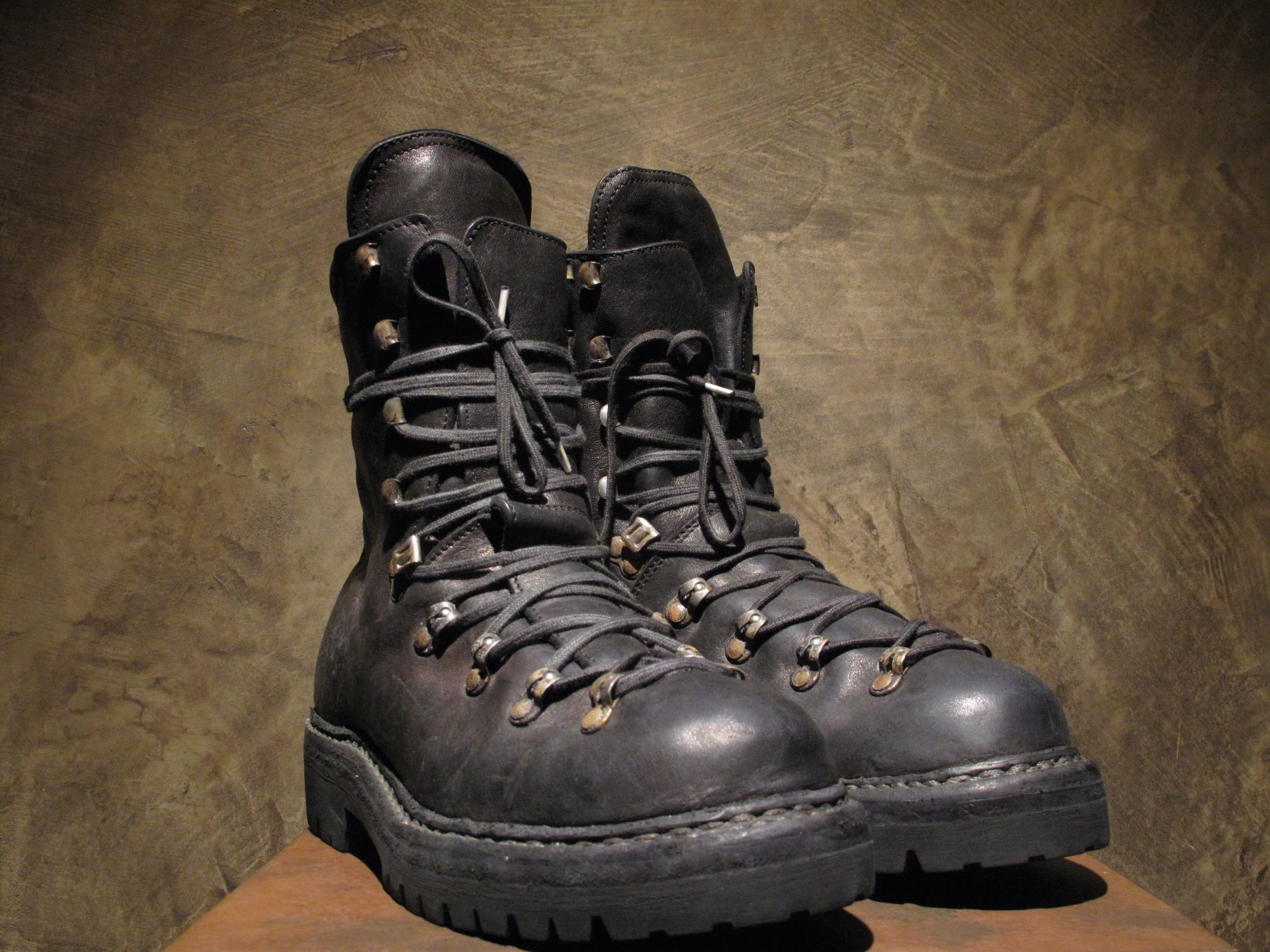 guidi hiking boots