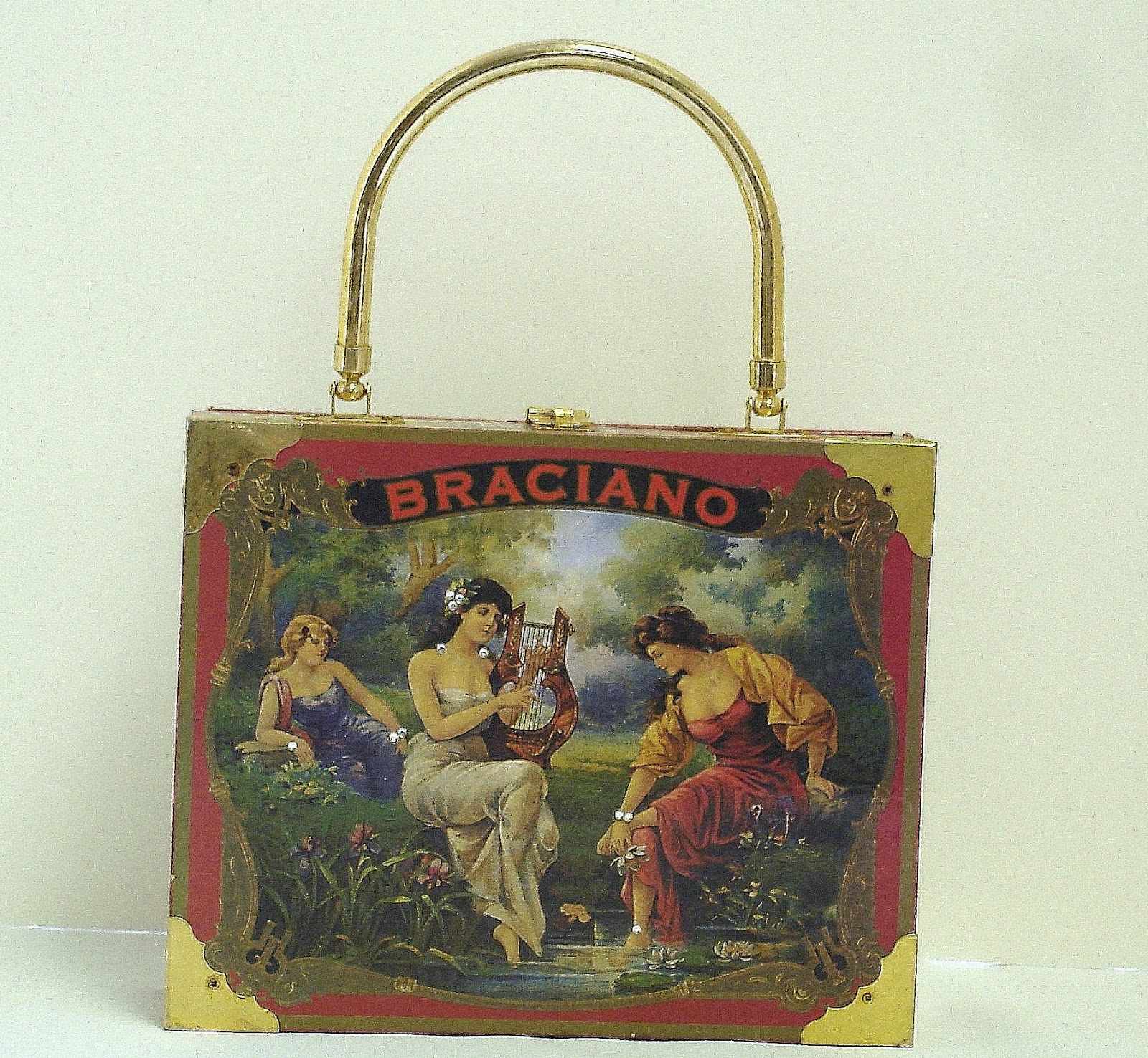 Still Stunning Vintage Resale Braciano Cigar Box Pocket Book Handbag Purse
