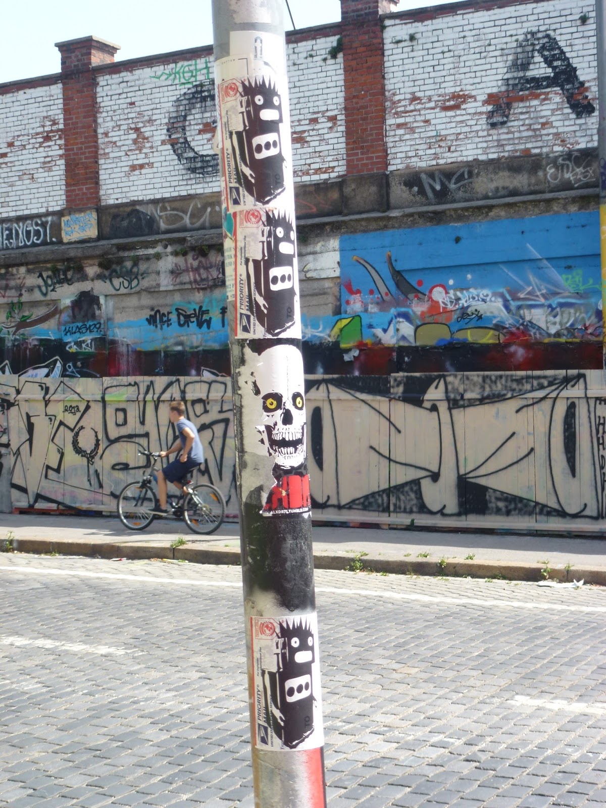 Streetart Und Urbane Kommunikation In Munchen August 2013
