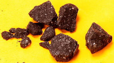 meteoritul Sutter Mill, s-a prabusit in america, a suscitat interesul oamenii de stiinta, contine particule minerale mai vechi si decat soarele, poate oferi o fereasta catre intelegerea felului in care s-a format intregul nostru sistem solar 