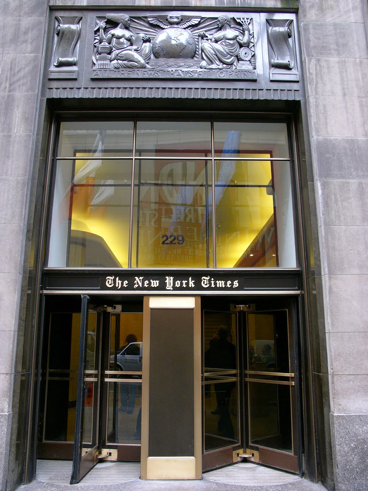 free to find truth 555 33 66 New York Times Founded on '33