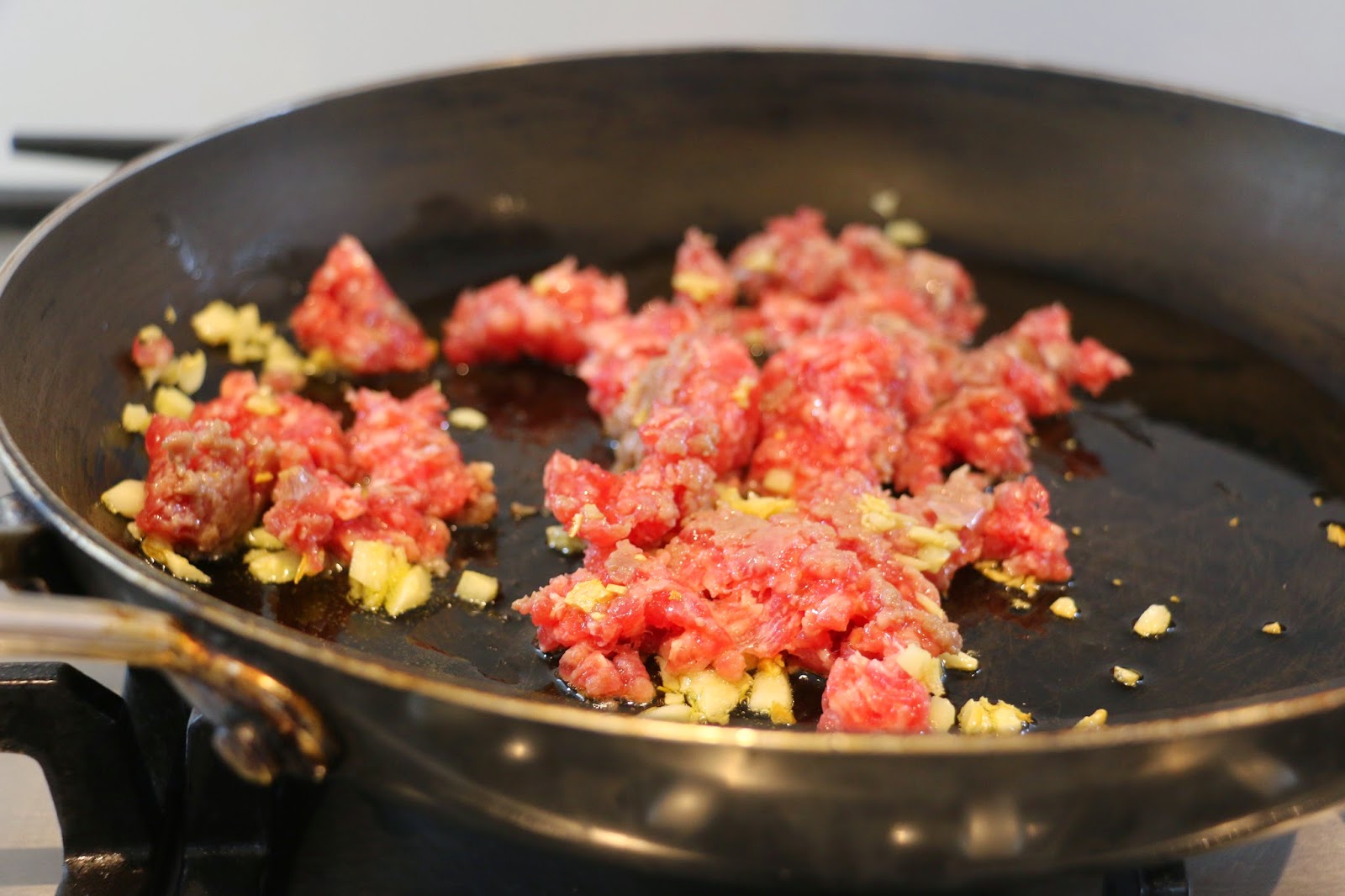 All Spice Minced Beef and Kale Hash