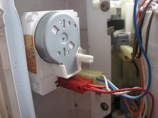 Electronics Maintenance Microwave Oven Repair Pic 7 Timer Switch Showing 2 Pairs Of Terminals At The Bottom