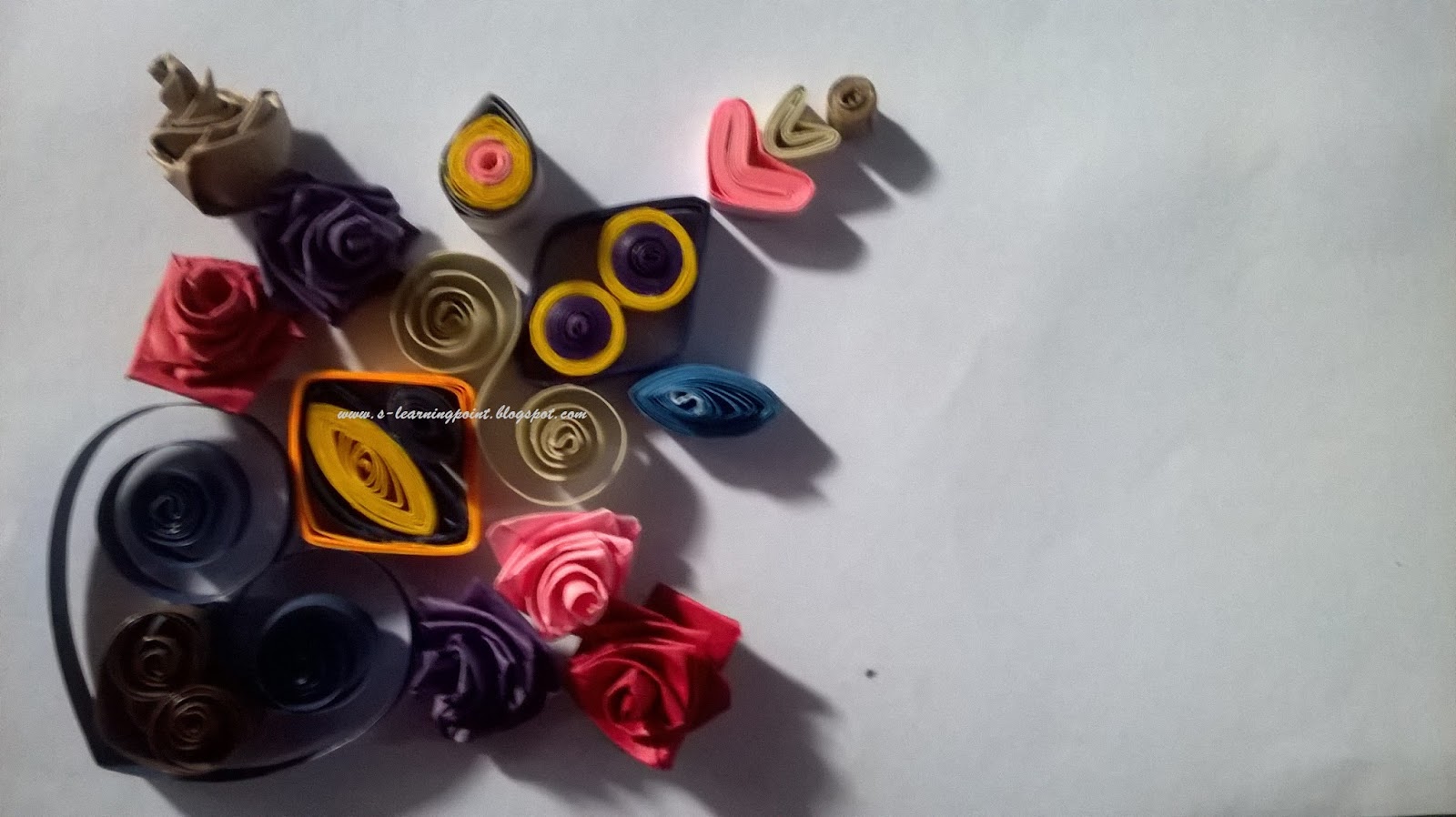 ARTS AND LEARNING: How to make basic quilling art shapes for beginner for How To Make Quilling Shapes
579cpg ARTS AND LEARNING: How to make basic quilling art shapes for beginner for How To Make Quilling Shapes
579cpg