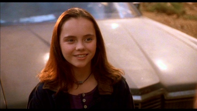 Shameless Pile of Stuff: Movie Review: Casper