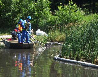 Kalamazoo cleanup crew