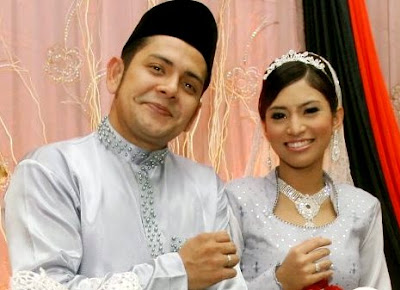 di sebuah syarikat swasta isteri saya bekerjagai juru audit di