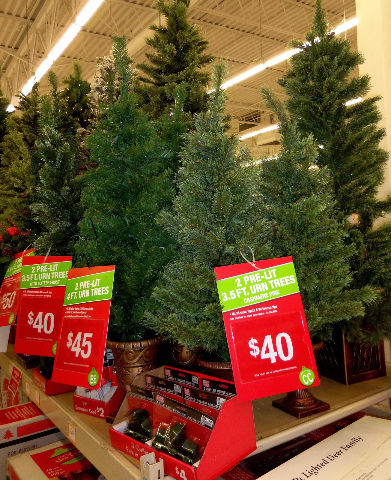 A DEBBIEDABBLE CHRISTMAS Christmas in the Stores Big Lot's