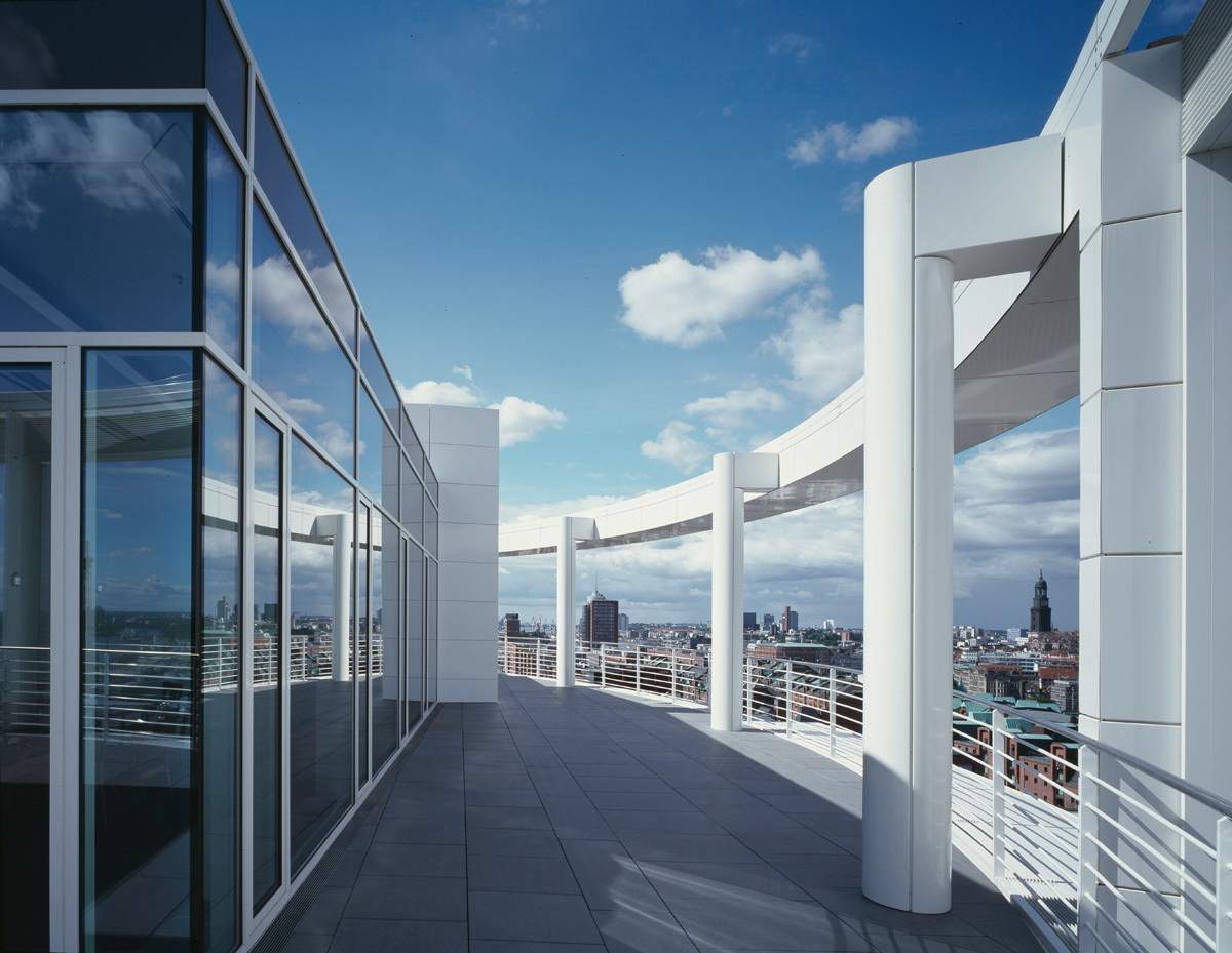 Architecture as Aesthetics International Coffee Plaza / Richard Meier