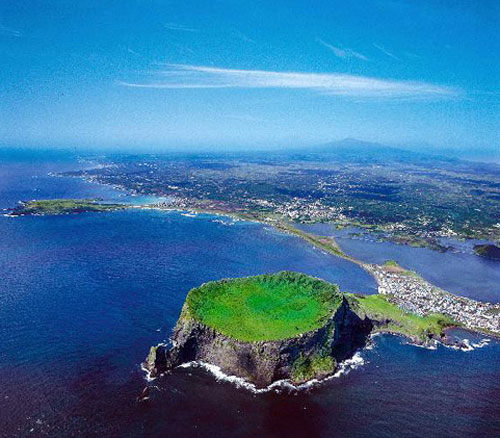 http://2.bp.blogspot.com/-8Rd3lRm78c0/UDmG37uZfFI/AAAAAAAAAFc/h6pg7LwF_W4/s1600/Jeju-Island.jpg