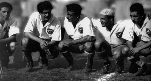 Delantera de 1941: Castro, Fabrini, Atilio, Porta y Zapirain